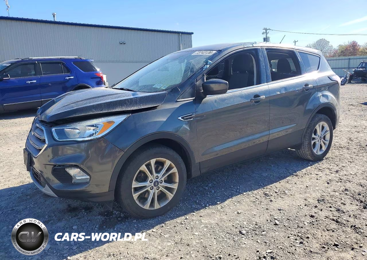 2017 Ford Escape Se VIN:1FMCU9GD1HUA11393 - 1