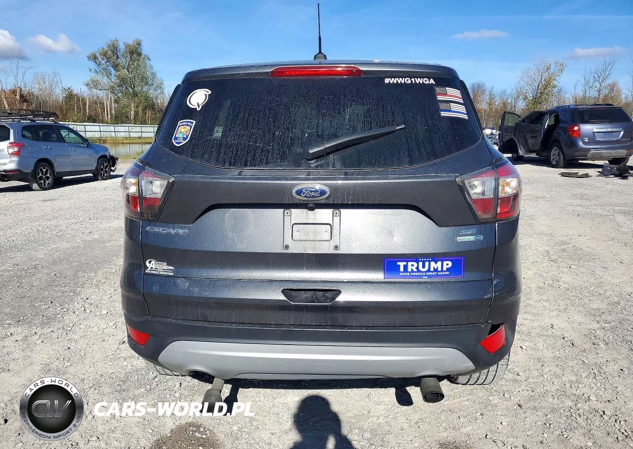 2017 Ford Escape Se VIN:1FMCU9GD1HUA11393 - 6