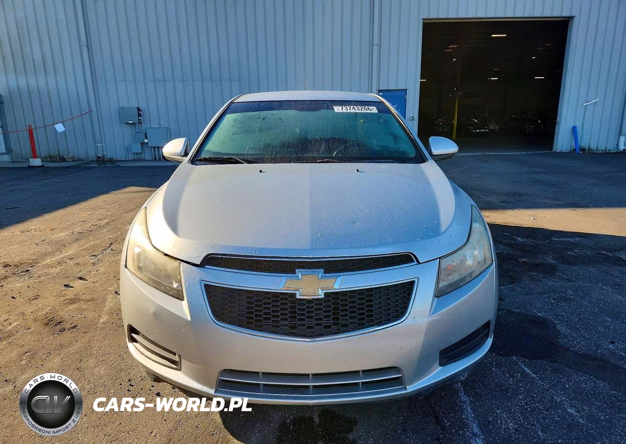 2014 Chevrolet Cruze Lt VIN:1G1PC5SB6E7427157 - 5
