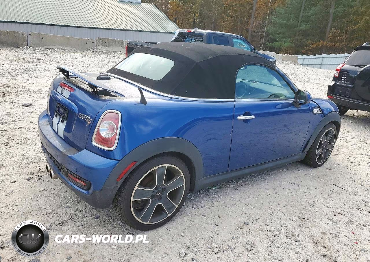 2013 Mini Cooper Roadster VIN:WMWSY3C5XDT593636 - 3