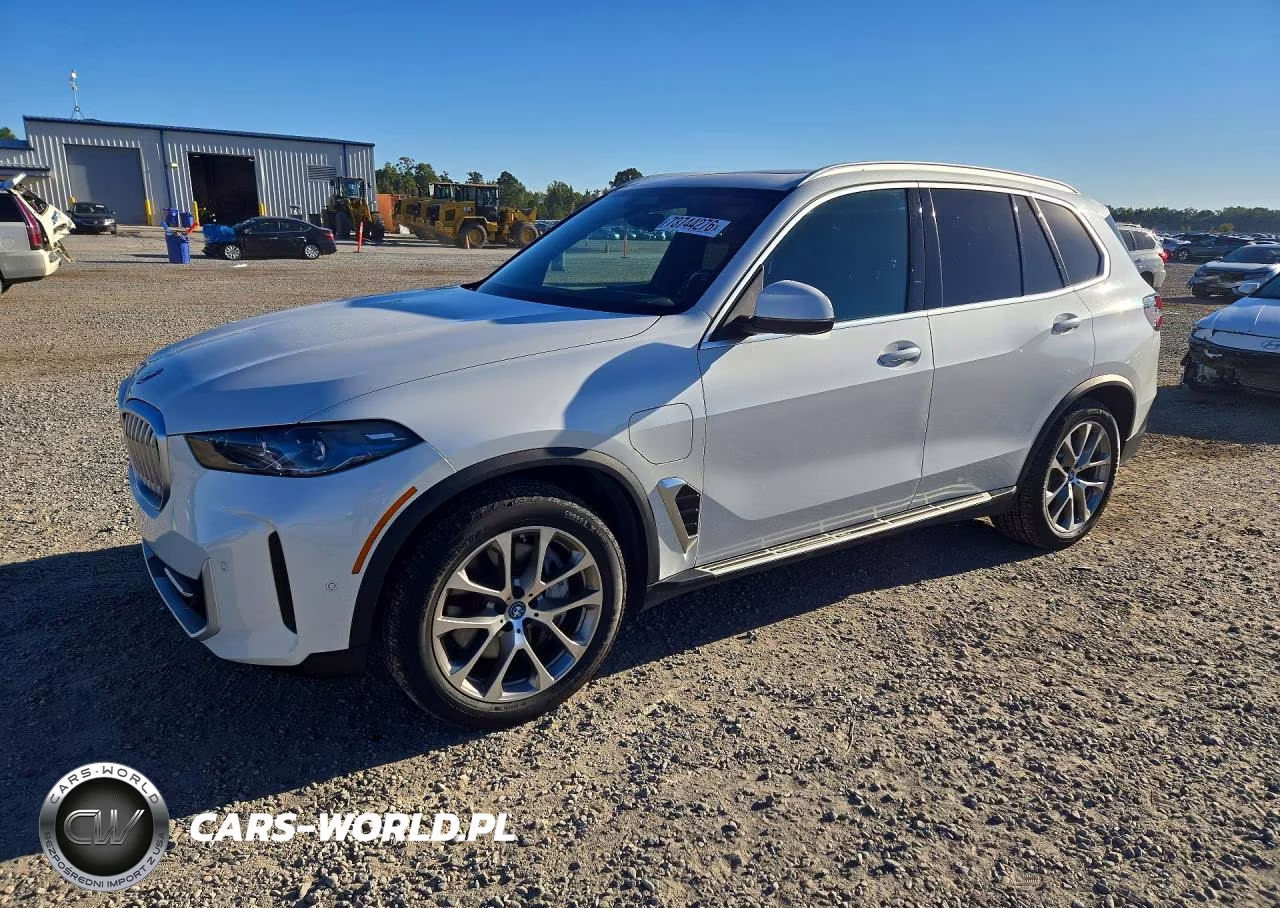 2025 BMW X5 xDrive50E