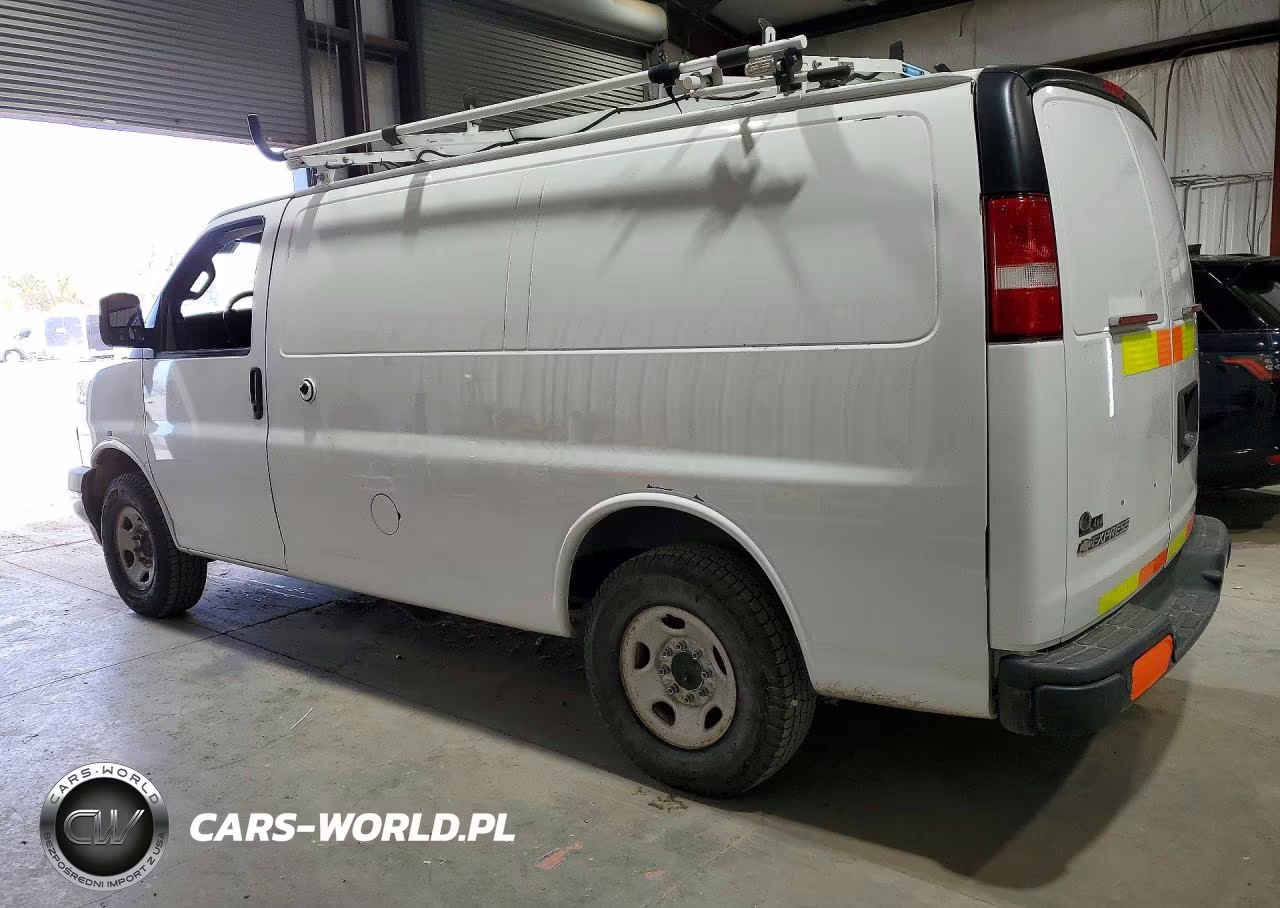 2020 Chevrolet Express G2500 VIN:1GCWGAFG4L1246516 - 2