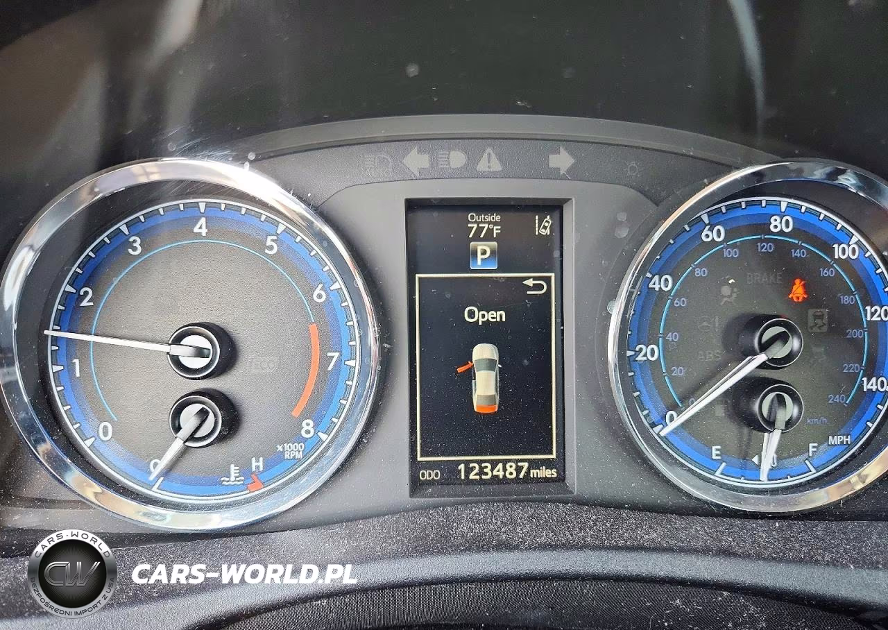 2017 Toyota Corolla Se VIN:2T1BURHE6HC886280 - 9