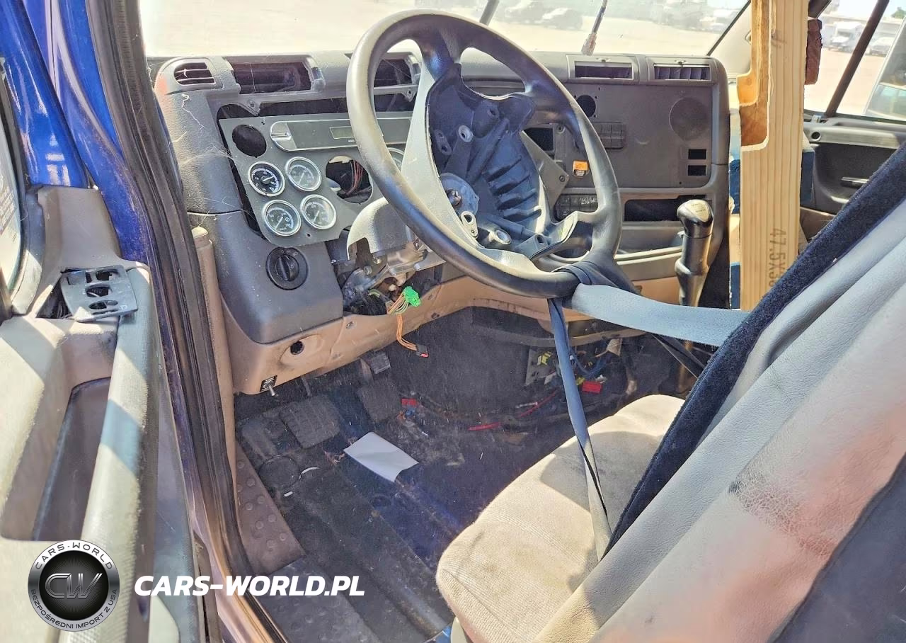 2014 Freightliner Cascadia Truck Cab And Chassis VIN:3AKJGLDV7ESFL8028 - 8