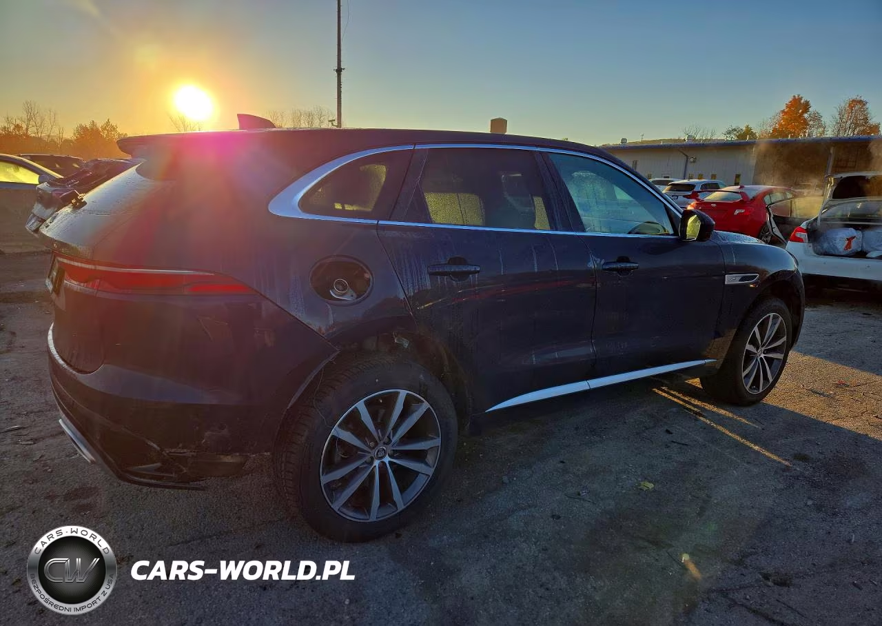 2024 Jaguar F-Pace R-Dynamic S VIN:SADCT2FU8RA731197 - 3