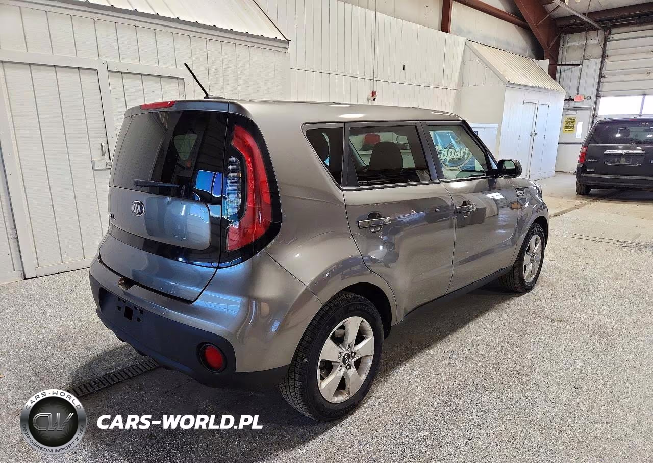 2017 Kia Soul Base VIN:KNDJN2A21H7467626 - 3