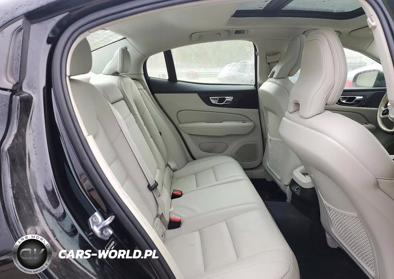2019 Volvo S60 T6 Momentum VIN:7JRA22TK3KG003204 - 10