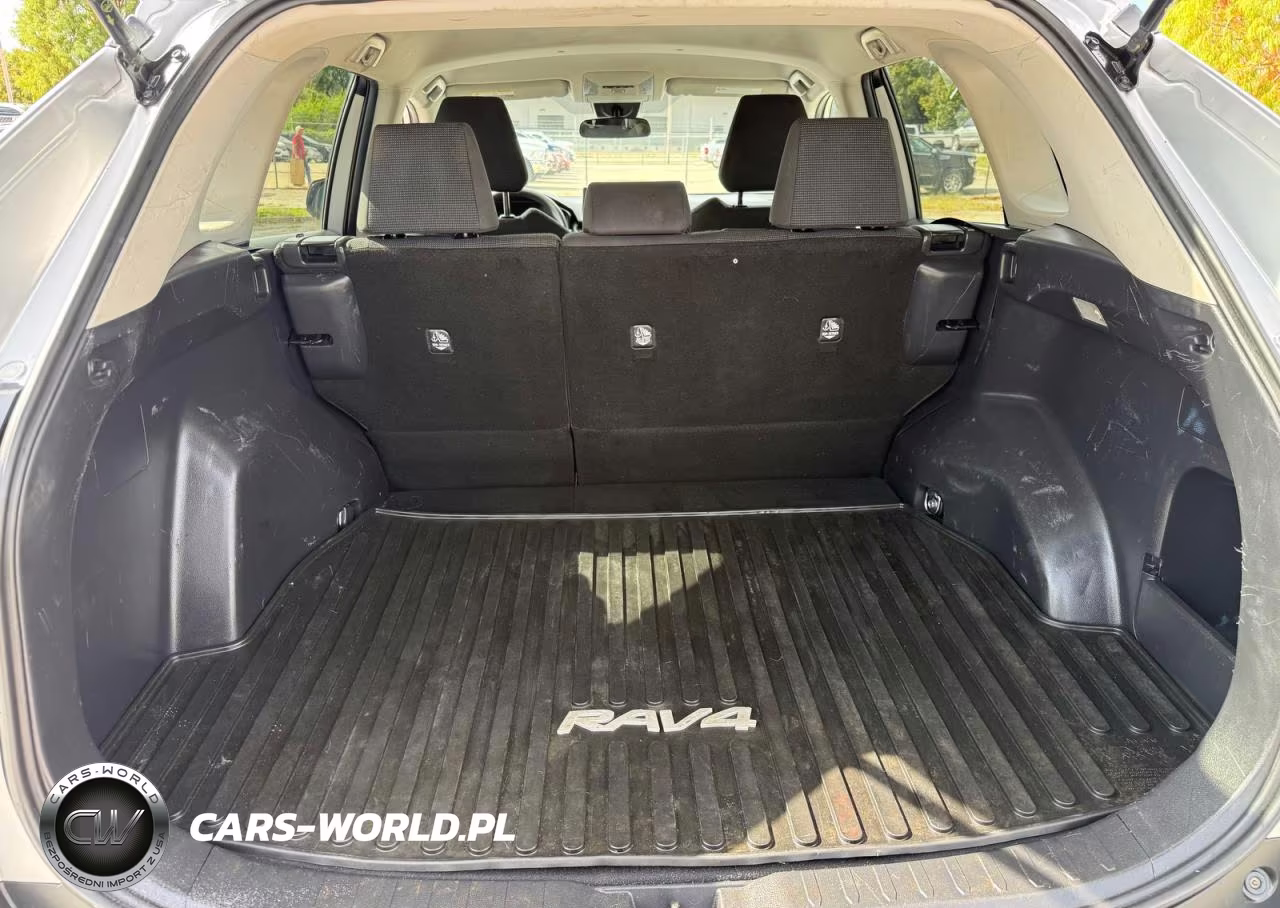 2019 Toyota Rav4 Le VIN:2T3F1RFV6KW008021 - 14