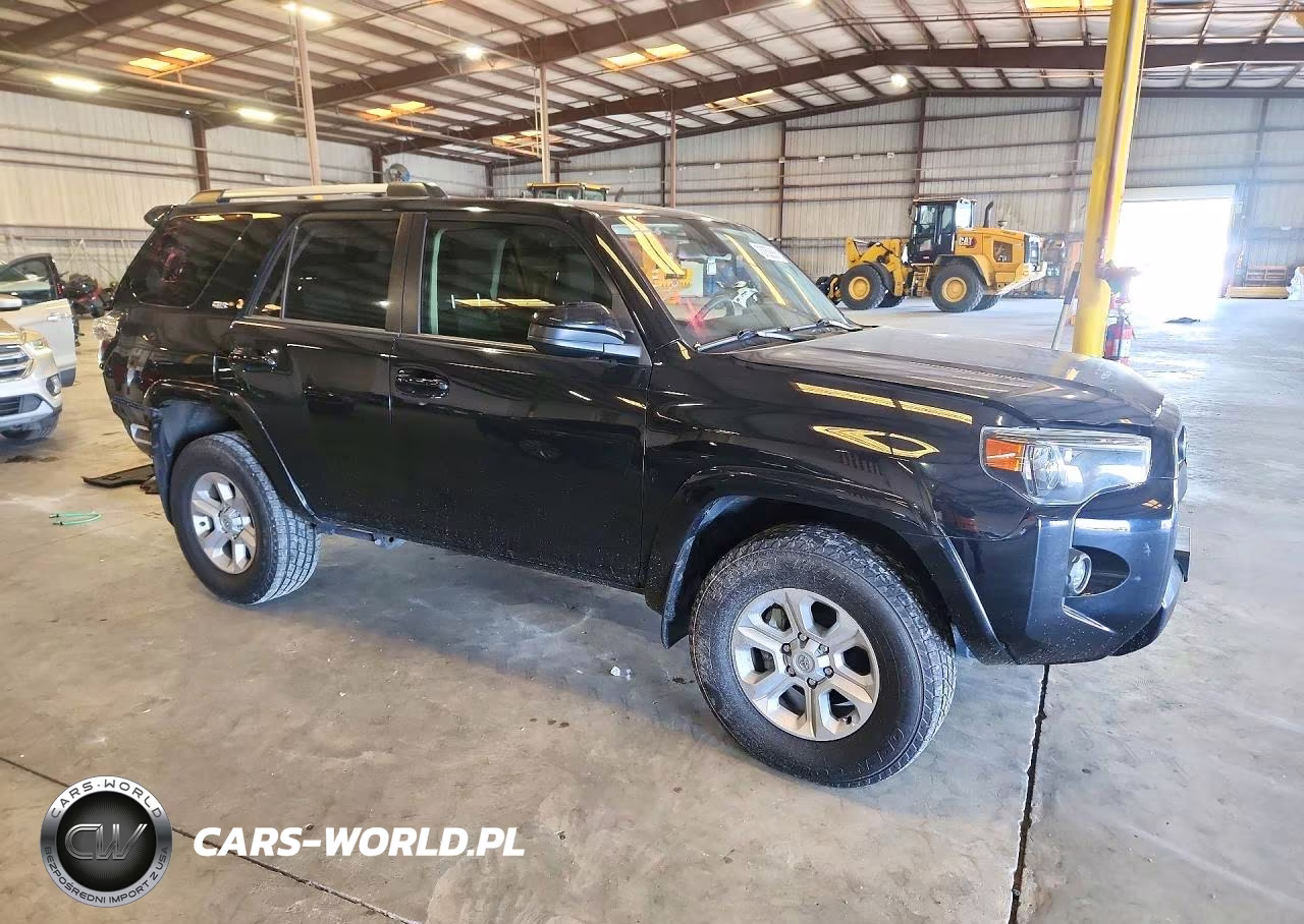 2022 Toyota 4Runner Sr5 VIN:JTEMU5JR8N5980082 - 4