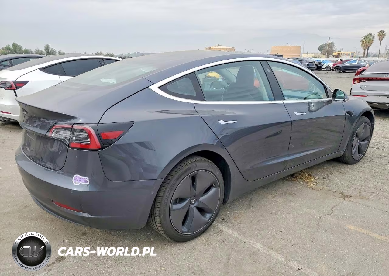 2018 Tesla Model 3 VIN:5YJ3E1EA7JF045378 - 3