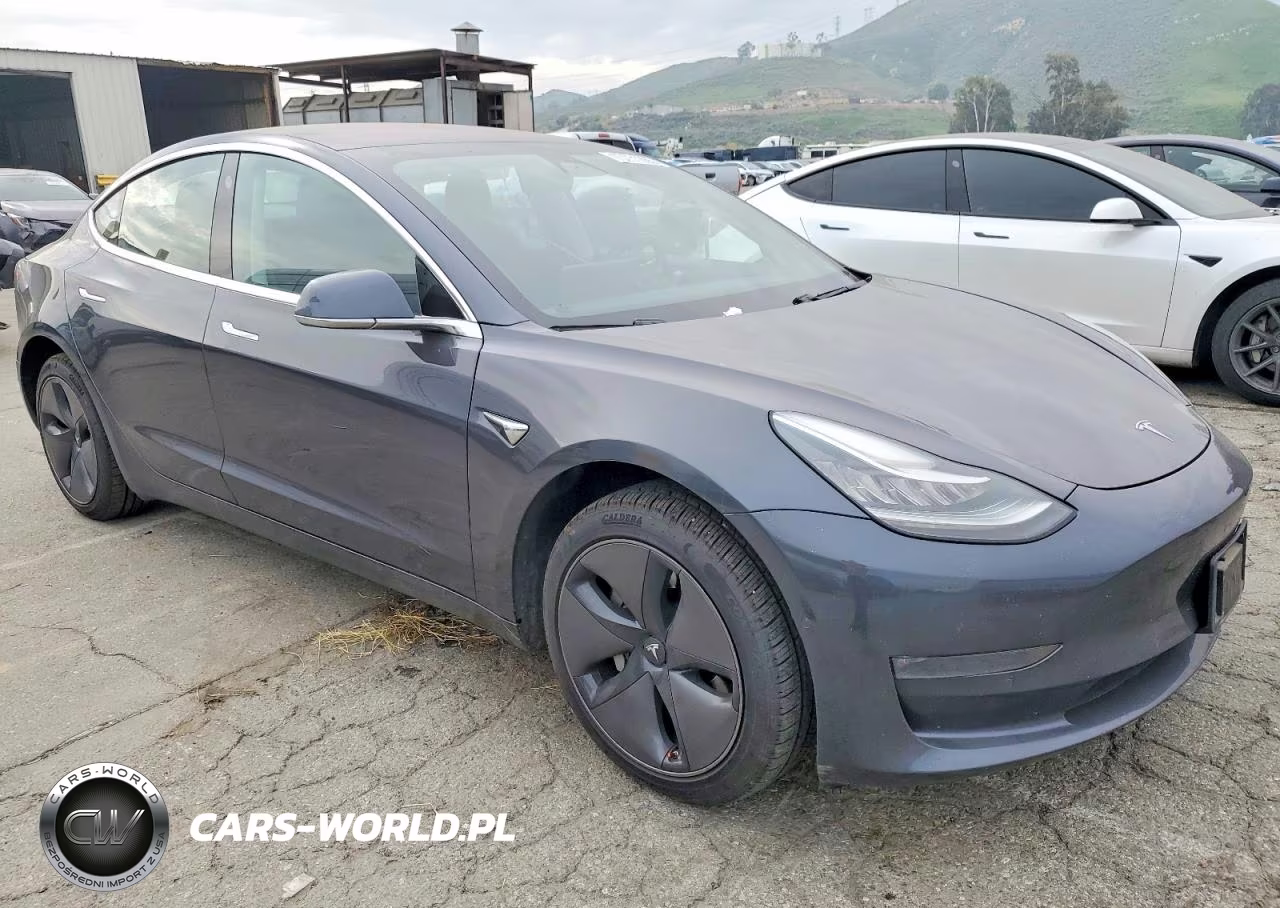 2018 Tesla Model 3 VIN:5YJ3E1EA7JF045378 - 4