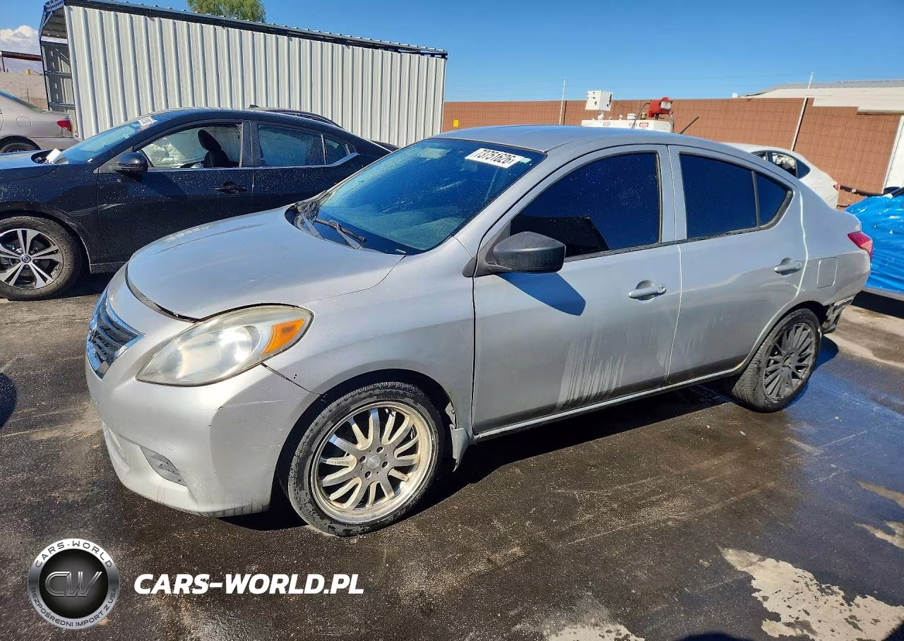 2017 Nissan Versa 1.6 S
