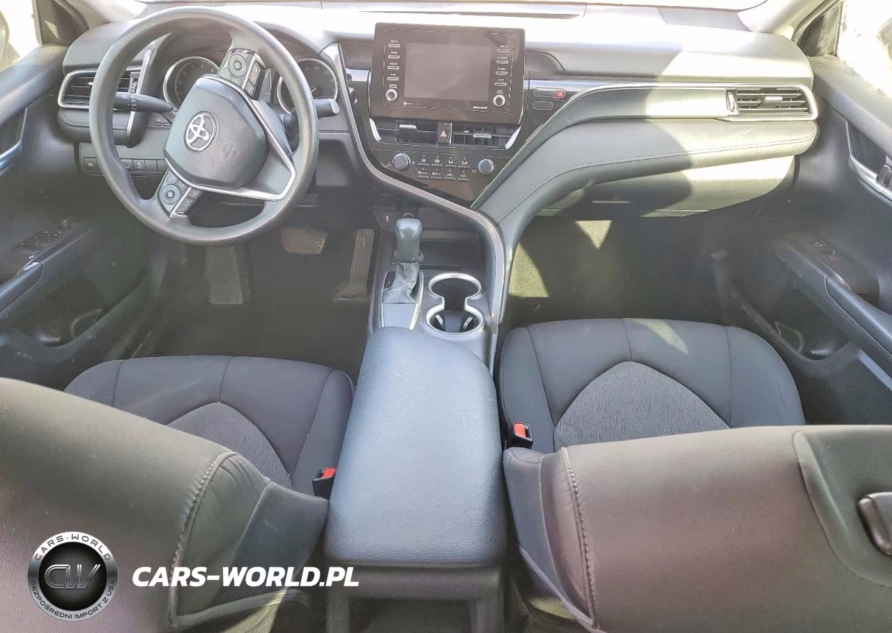 2021 Toyota Camry Le VIN:4T1C11AK7MU462307 - 8
