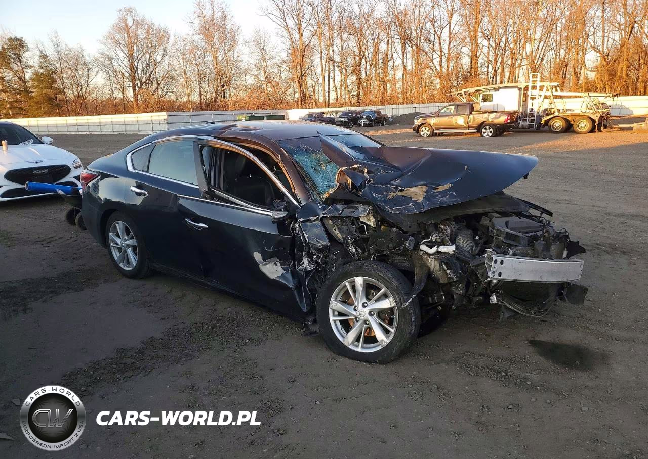 2015 Nissan Altima 2.5 VIN:1N4AL3AP8FN373863 - 4