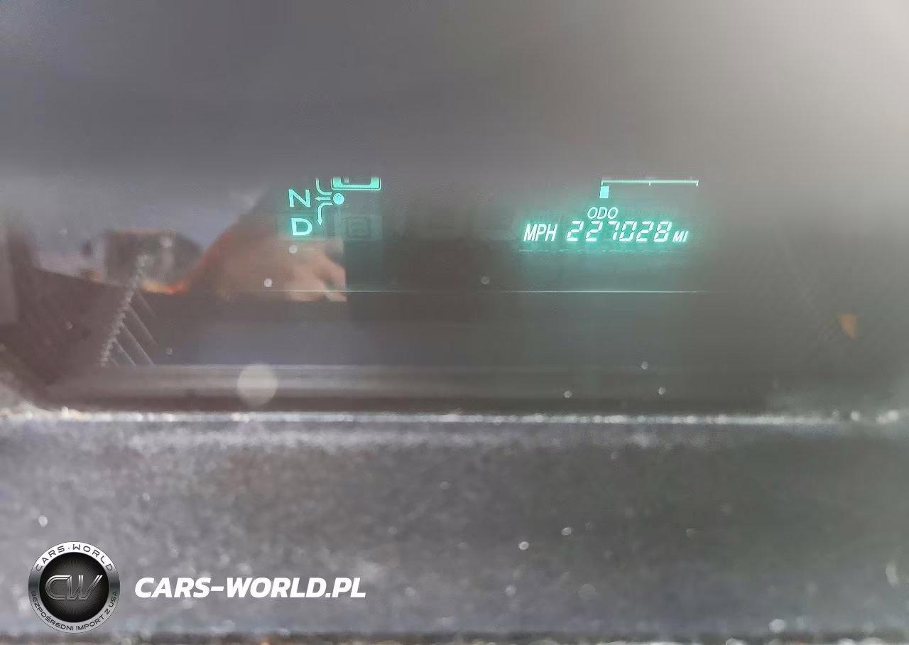 2008 Toyota Prius Base VIN:JTDKB20U383443545 - 9