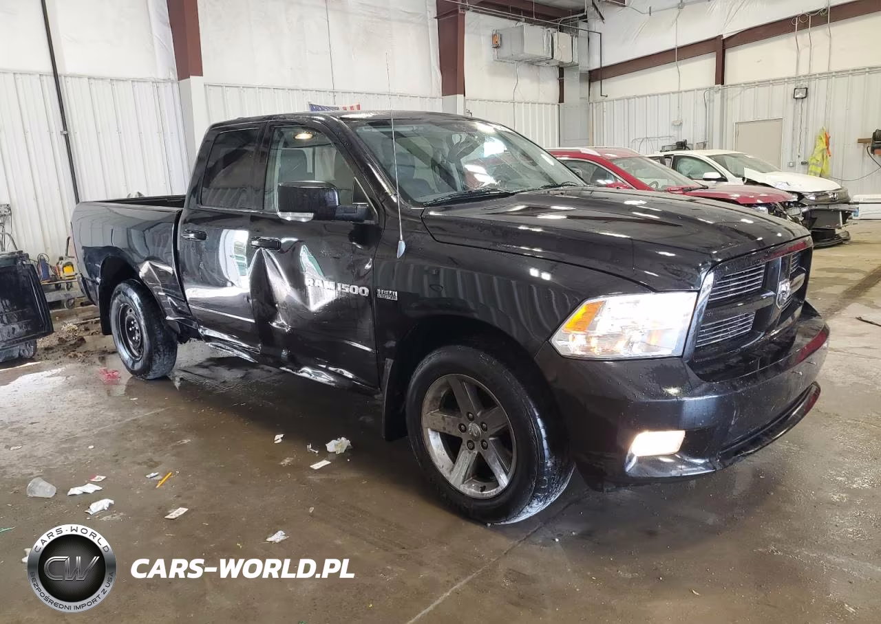 2012 Dodge Ram 1500 Sport VIN:1C6RD7HTXCS252292 - 4