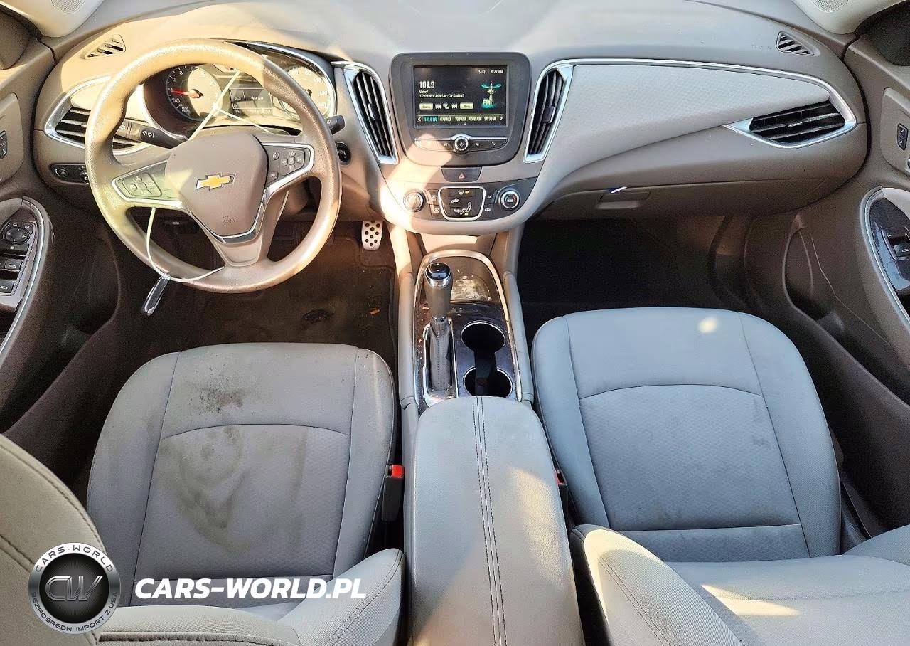 2017 Chevrolet Malibu Lt VIN:1G1ZE5ST7HF144417 - 8