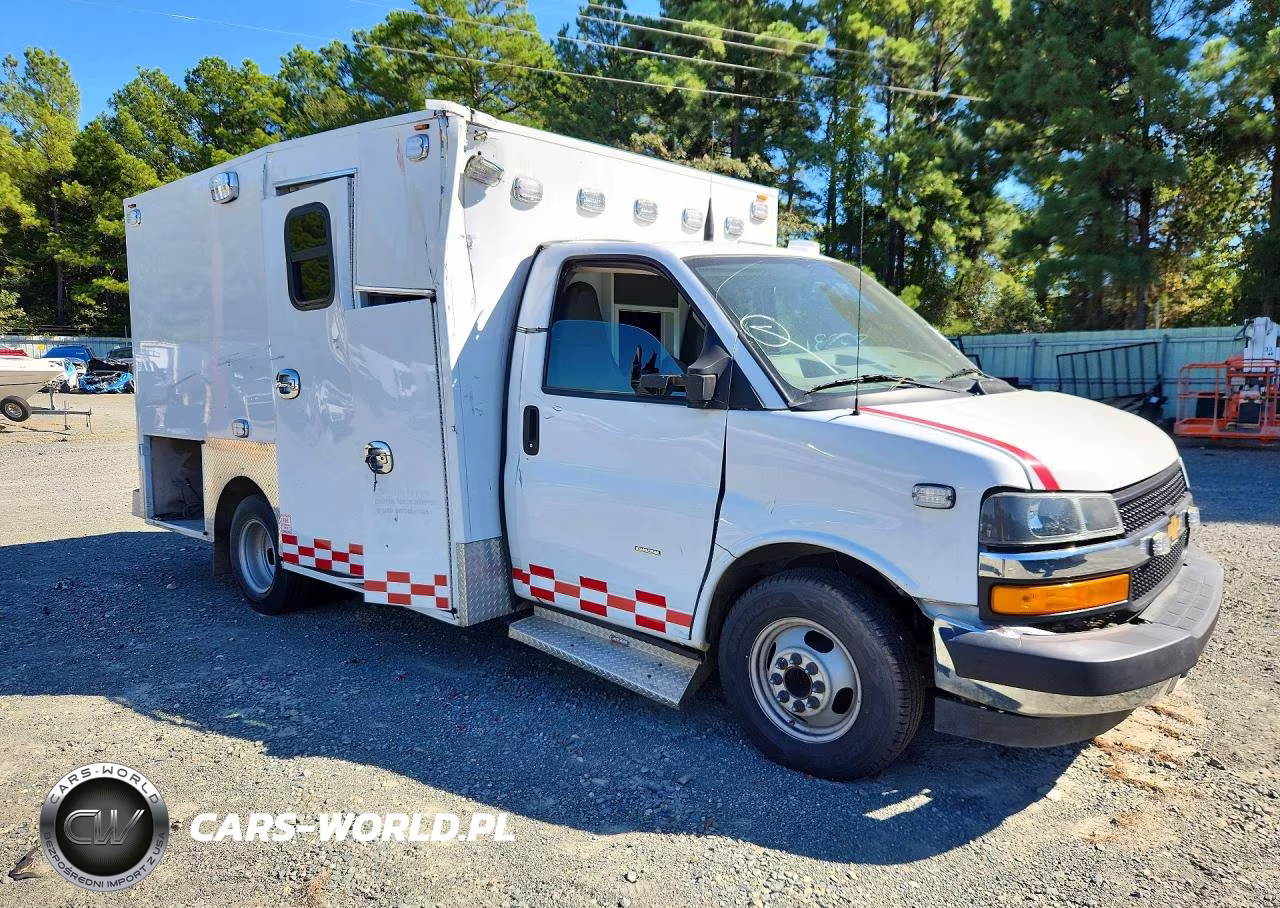 2023 Chevrolet Express G3500 VIN:1GB3GRF78P1221436 - 4