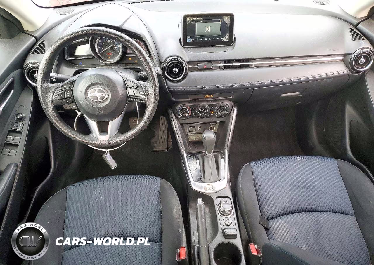 2016 Scion Ia Base VIN:3MYDLBZV5GY129596 - 8