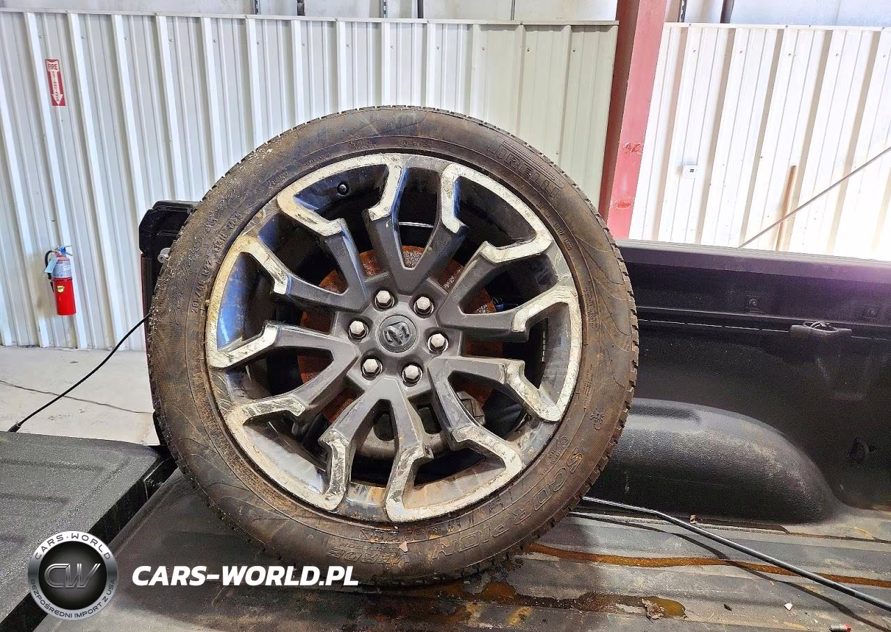 2026 Ram 1500 Limited VIN:1C6SRFHP9TN315736 - 12
