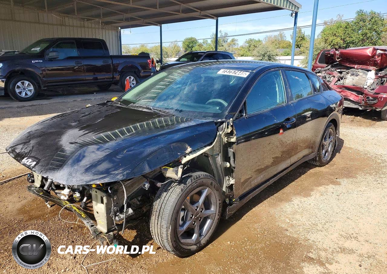 2026 Kia K4 Lxs VIN:3KPFT4DE3TE361054 - 1