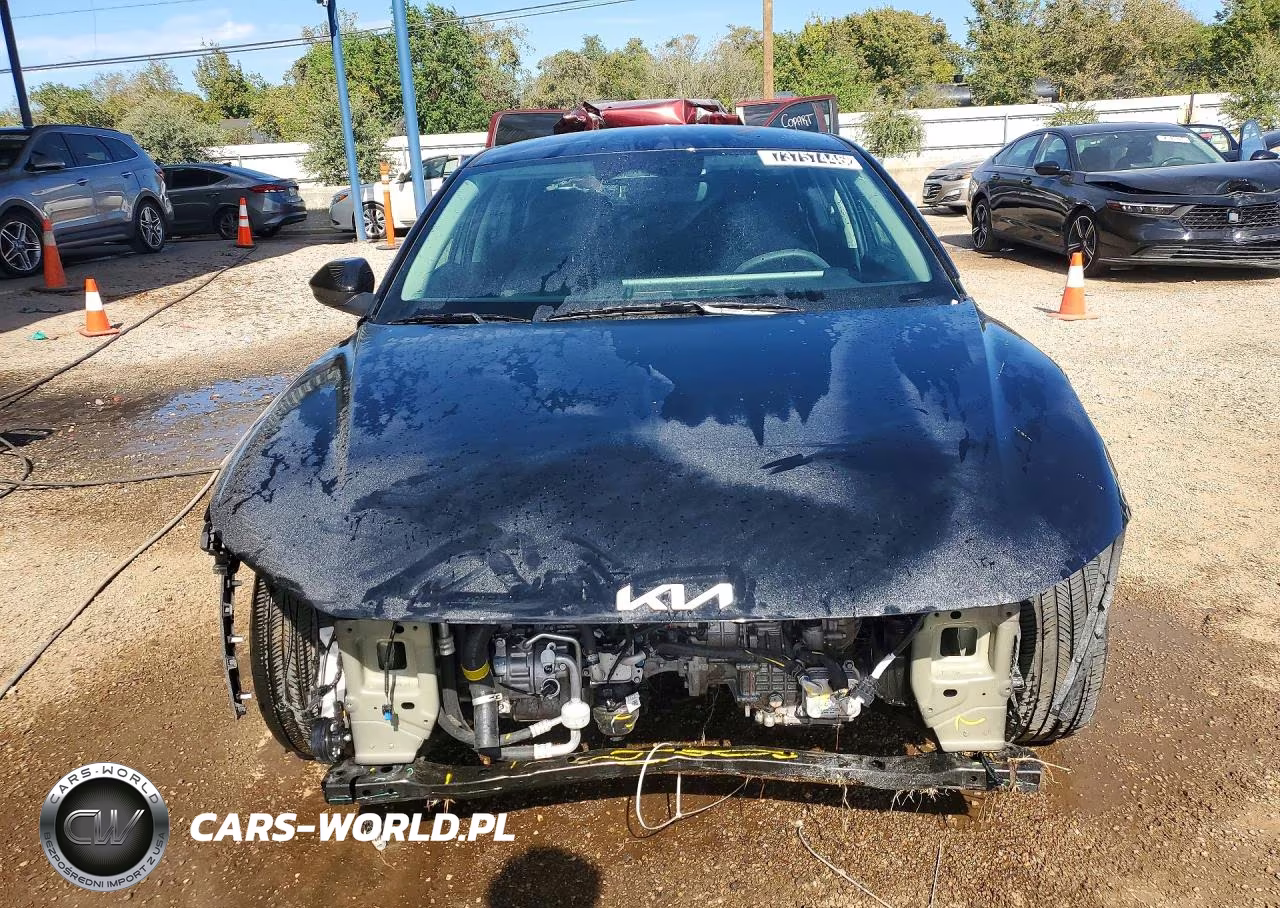2026 Kia K4 Lxs VIN:3KPFT4DE3TE361054 - 5