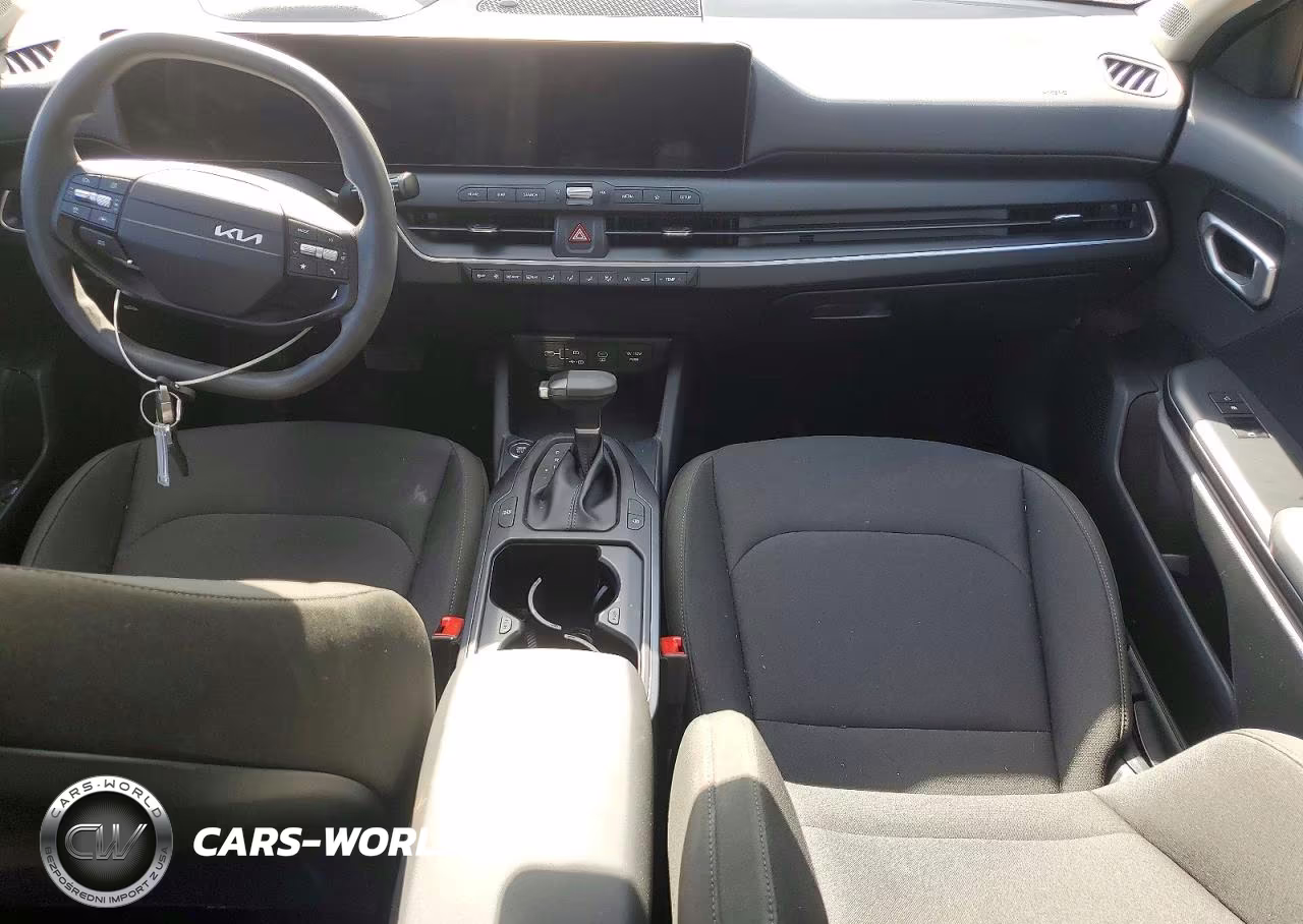 2026 Kia K4 Lxs VIN:3KPFT4DE3TE361054 - 8