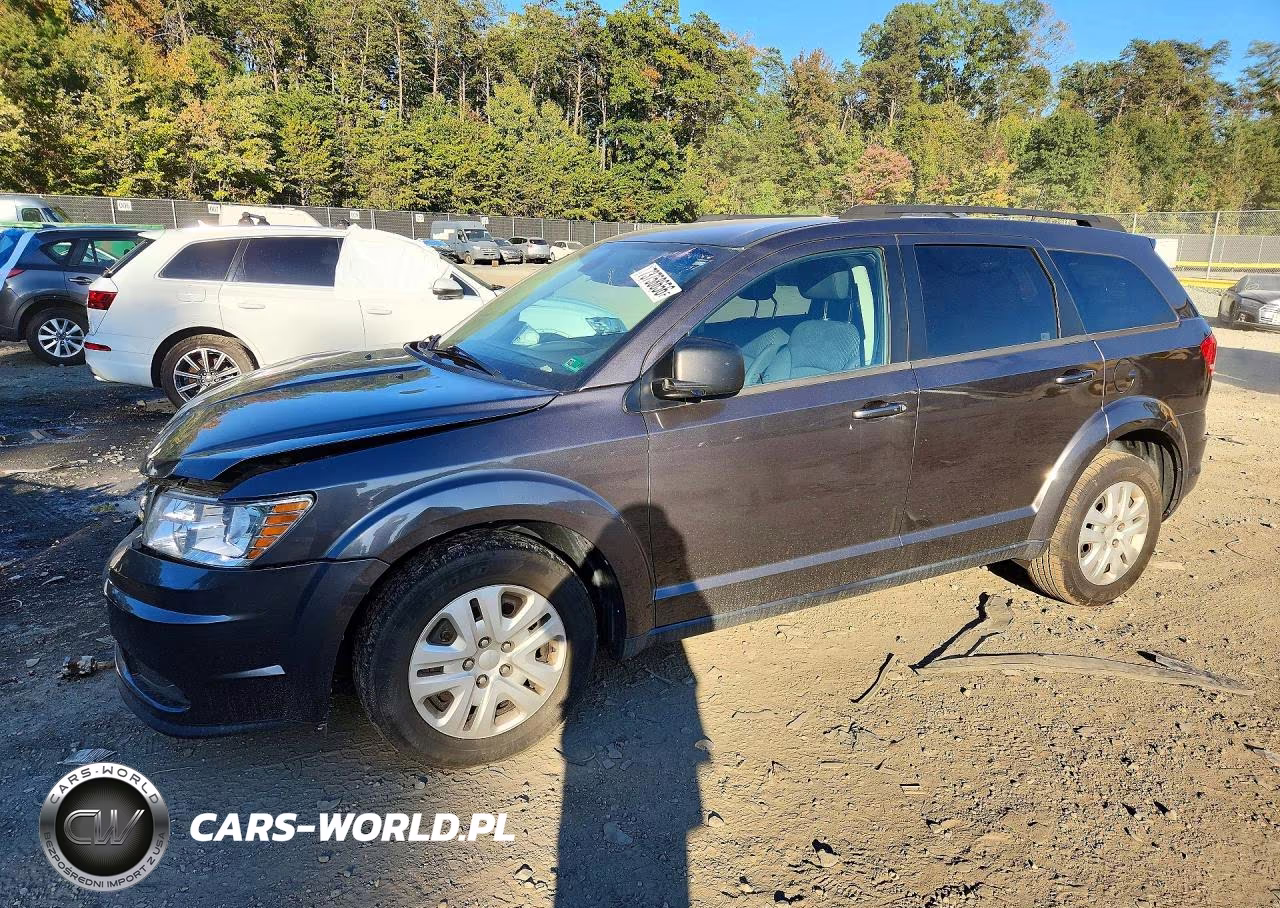 2018 Dodge Journey Se VIN:3C4PDCAB2JT520905 - 1