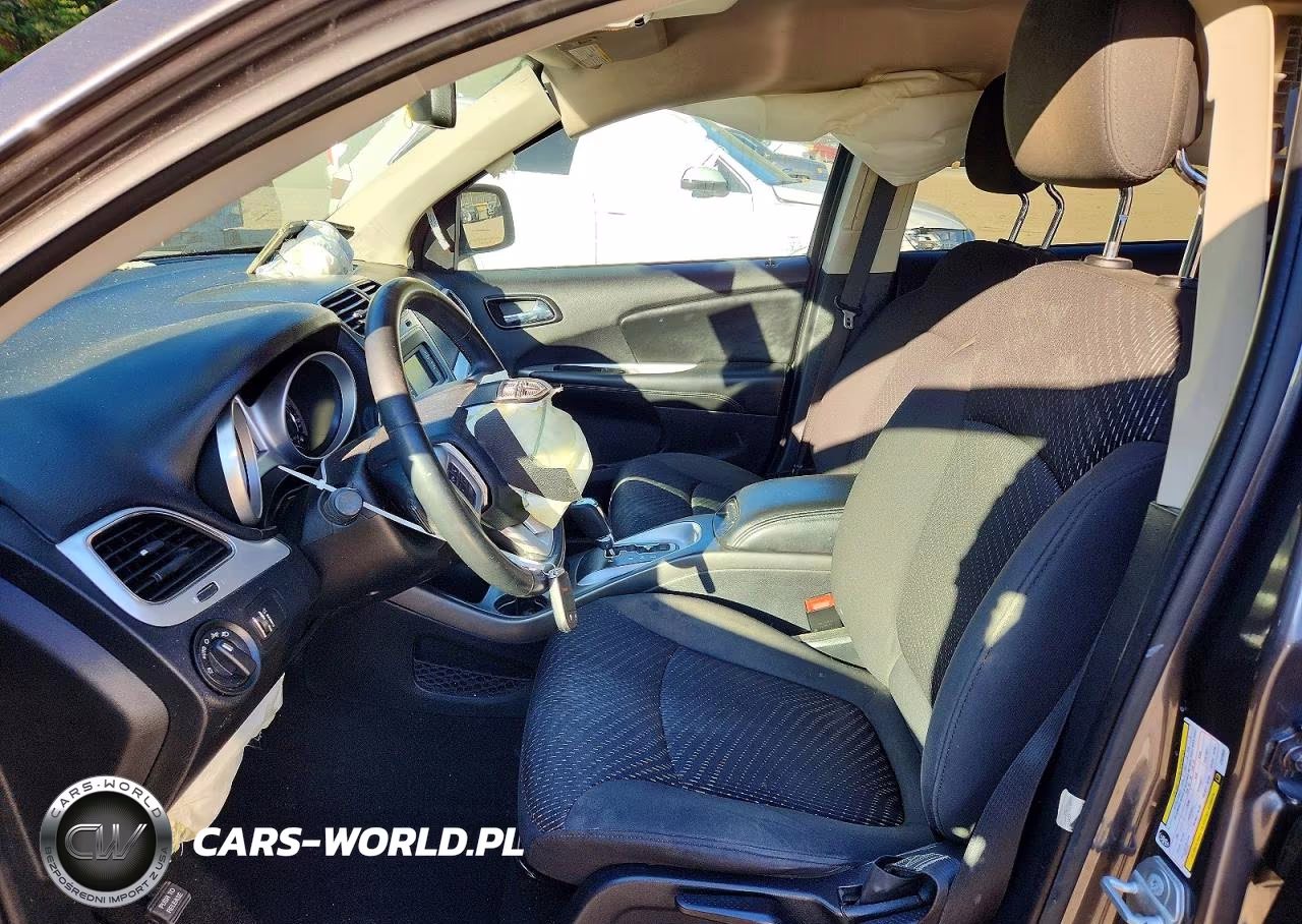 2018 Dodge Journey Se VIN:3C4PDCAB2JT520905 - 7