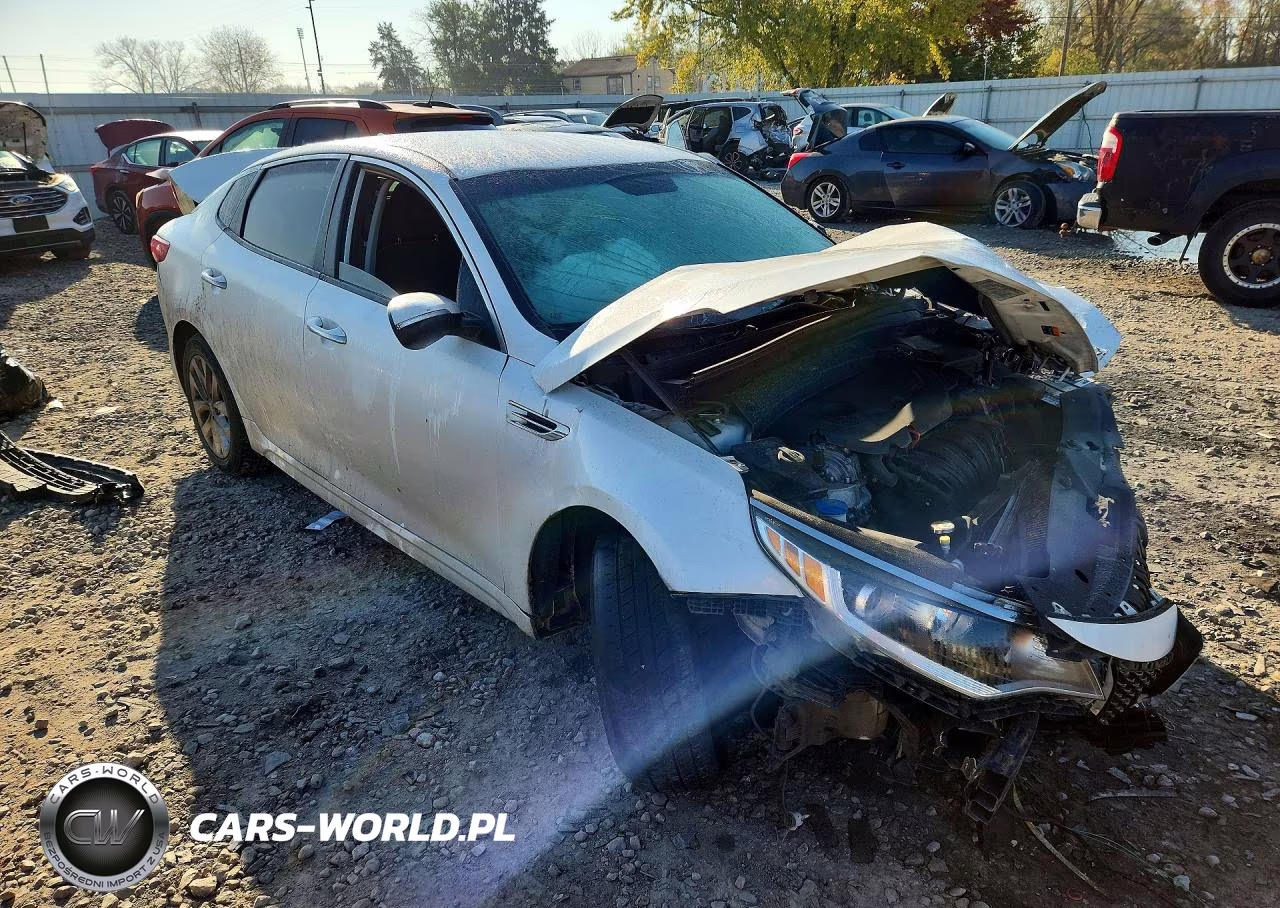 2016 Kia Optima Lx VIN:5XXGT4L38GG069580 - 4