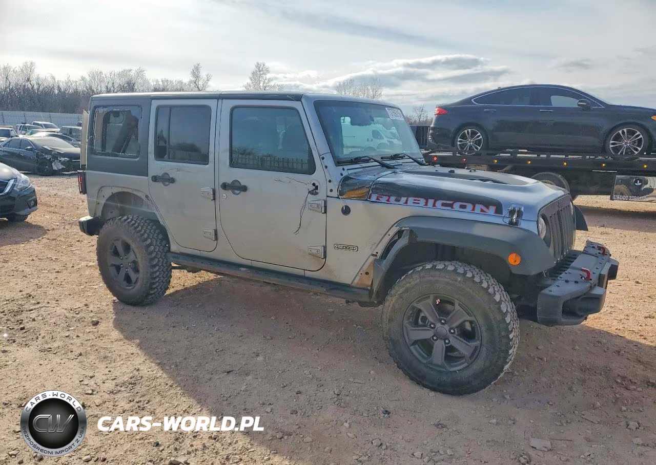 2018 Jeep Wrangler Unlimited Rubicon VIN:1C4BJWFG7JL876240 - 4