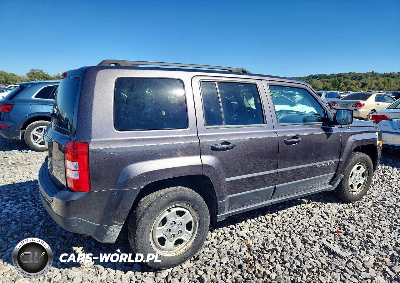 2015 Jeep Patriot Sport VIN:1C4NJPBB5FD387575 - 3
