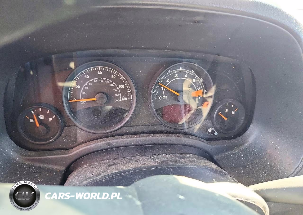2015 Jeep Patriot Sport VIN:1C4NJPBB5FD387575 - 9