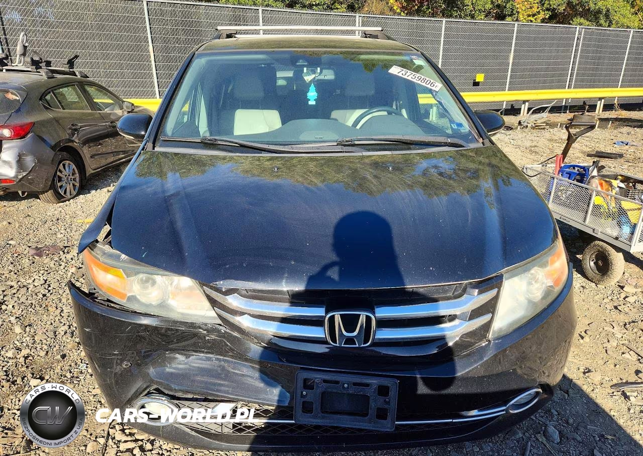 2016 Honda Odyssey Touring VIN:5FNRL5H90GB034126 - 5