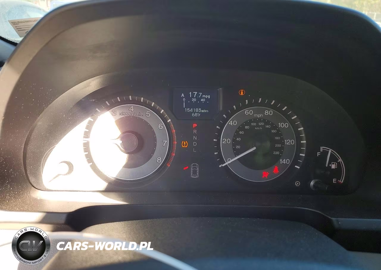 2016 Honda Odyssey Touring VIN:5FNRL5H90GB034126 - 9