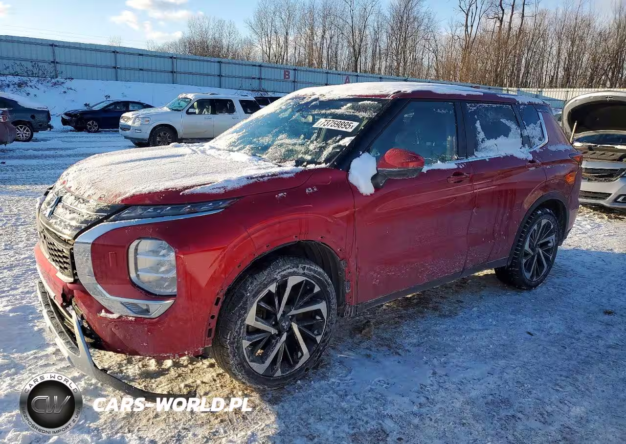 2023 Mitsubishi Outlander Se