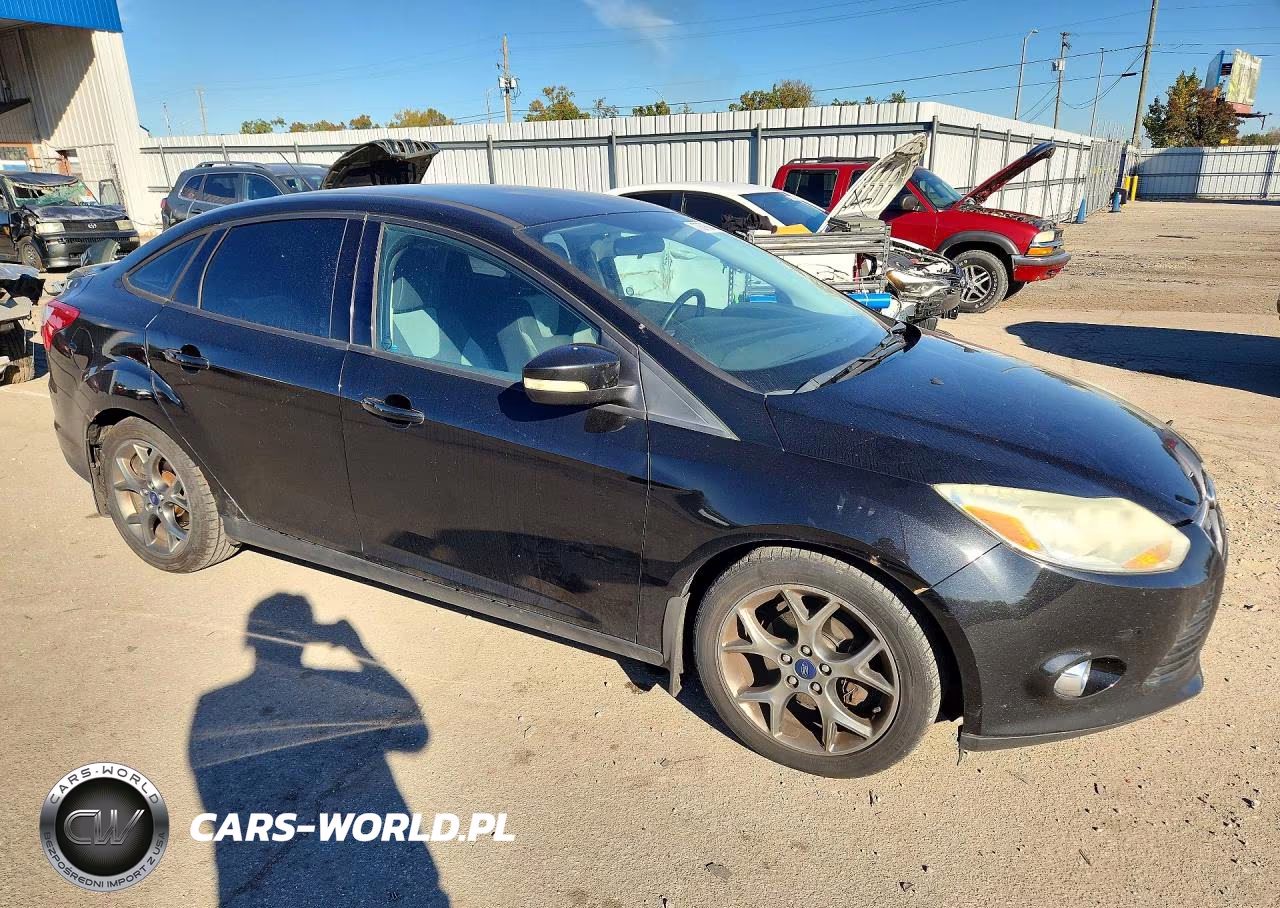 2013 Ford Focus Se VIN:1FADP3F25DL287109 - 4
