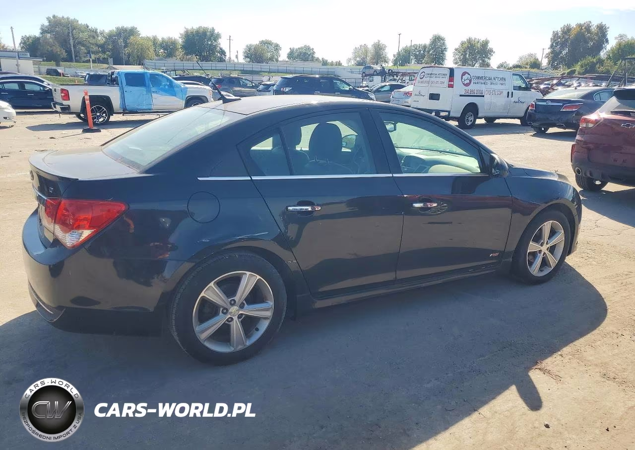 2014 Chevrolet Cruze Lt VIN:1G1PE5SB8E7448764 - 3