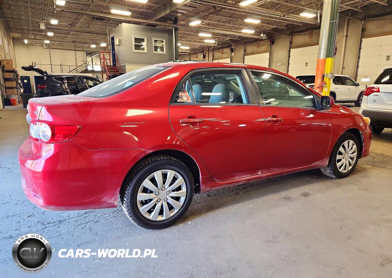 2012 Toyota Corolla Le VIN:5YFBU4EE4CP021517 - 3