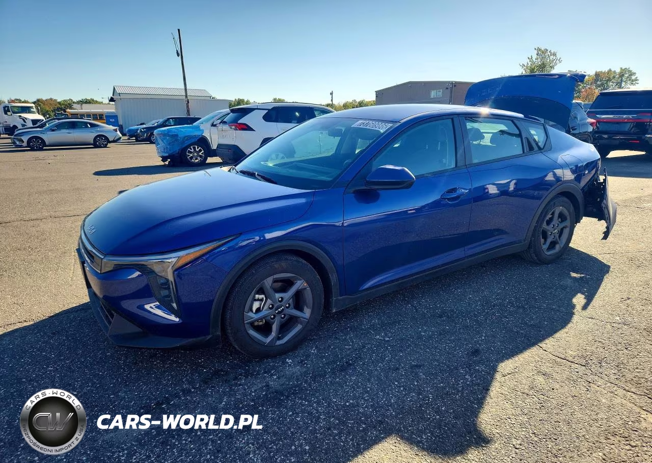 2026 Kia K4 Lxs VIN:3KPFT4DE4TE314518 - 1