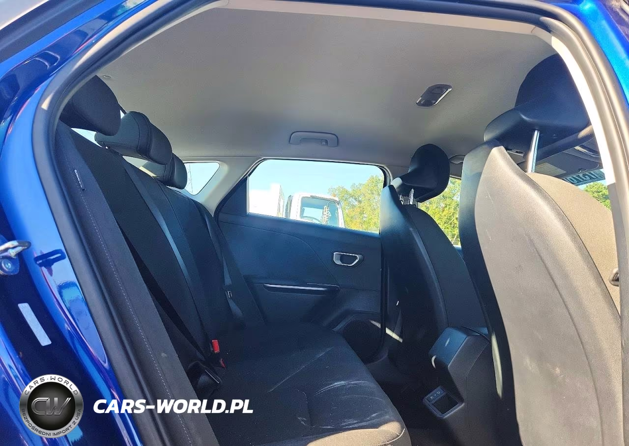 2026 Kia K4 Lxs VIN:3KPFT4DE4TE314518 - 10
