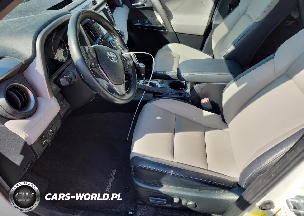2018 Toyota Rav4 Limited VIN:JTMYFREV1JJ155260 - 7