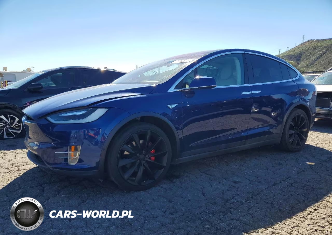 2016 Tesla Model X VIN:5YJXCBE43GF002415 - 1
