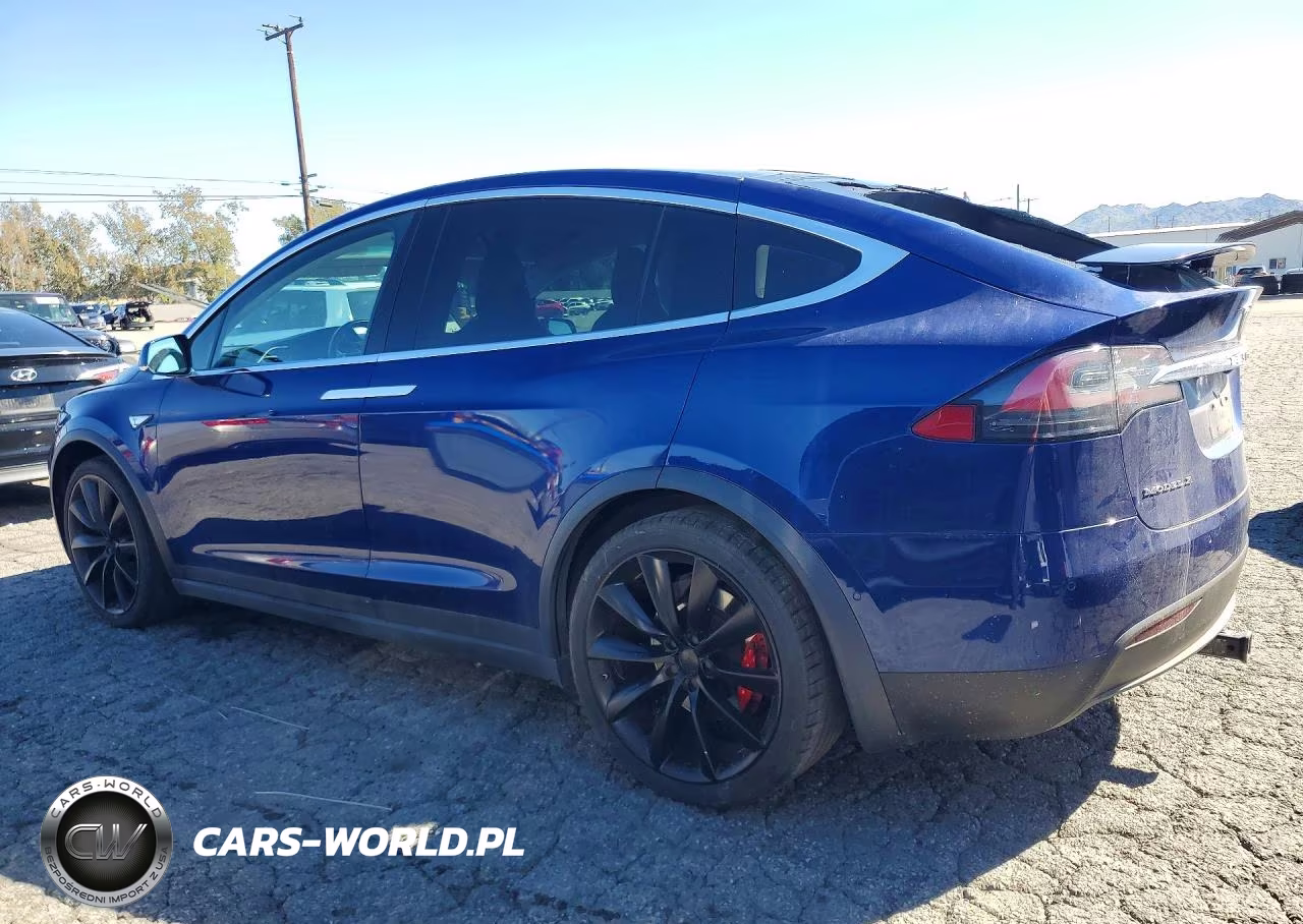 2016 Tesla Model X VIN:5YJXCBE43GF002415 - 2
