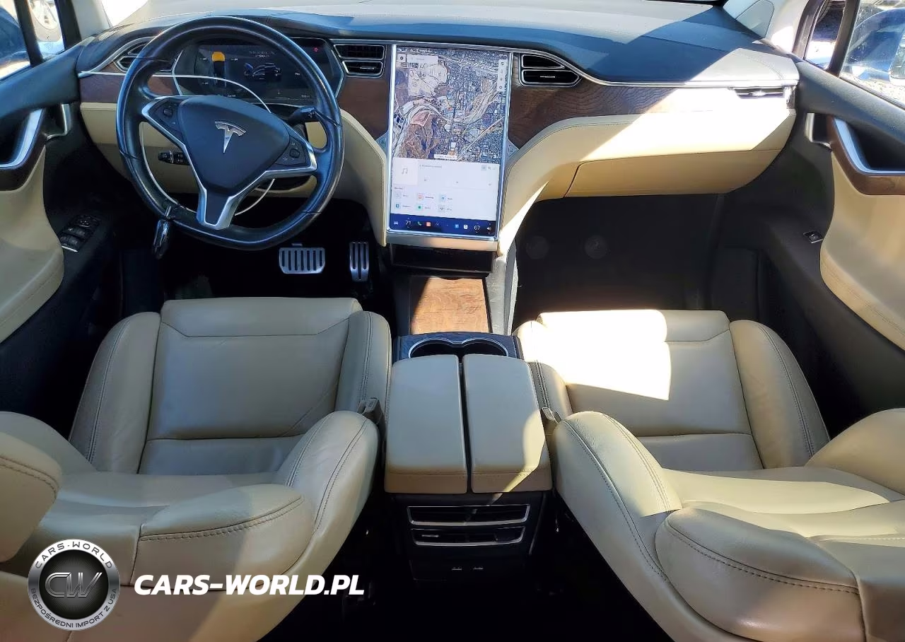 2016 Tesla Model X VIN:5YJXCBE43GF002415 - 8