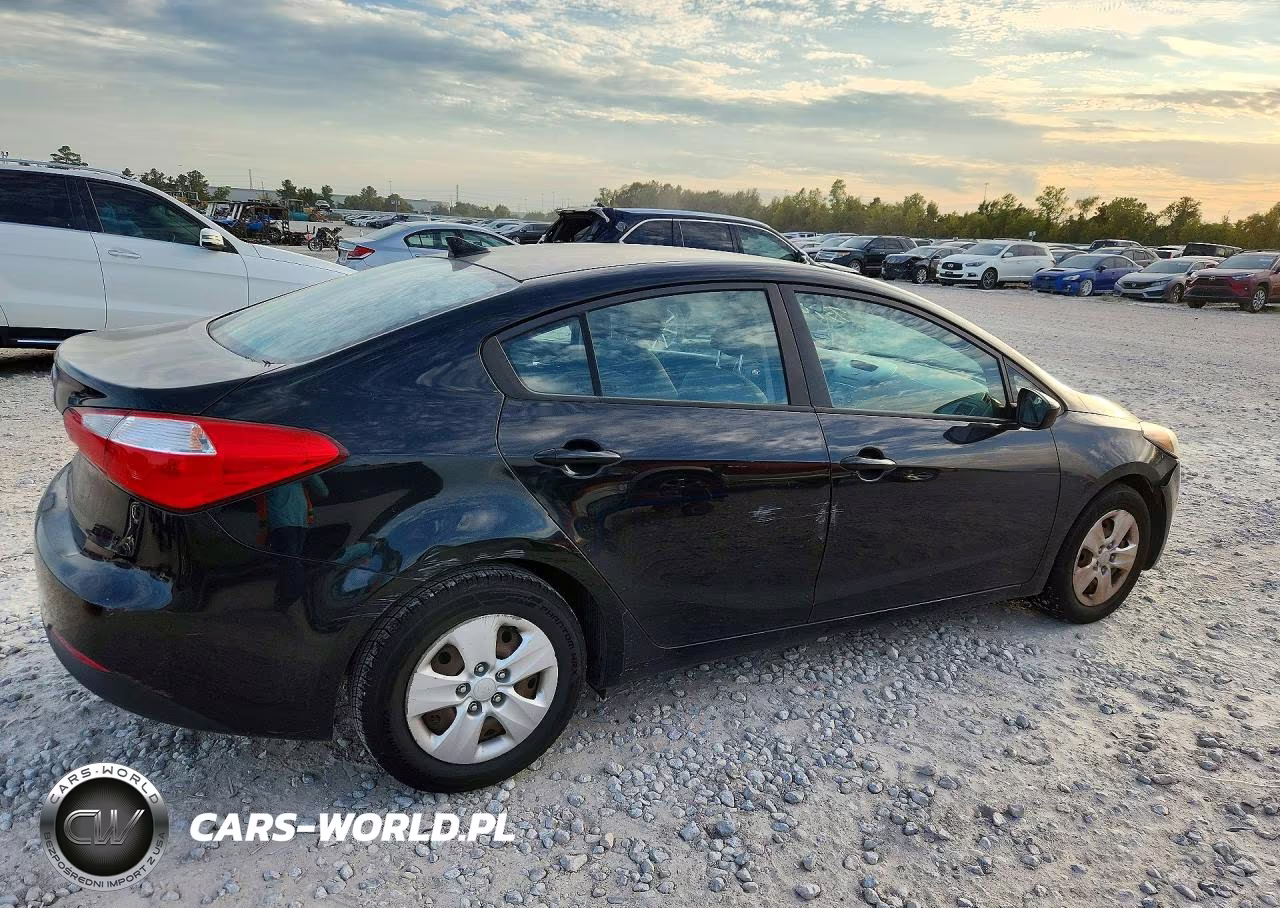 2016 Kia Forte Lx VIN:KNAFK4A61G5468618 - 3