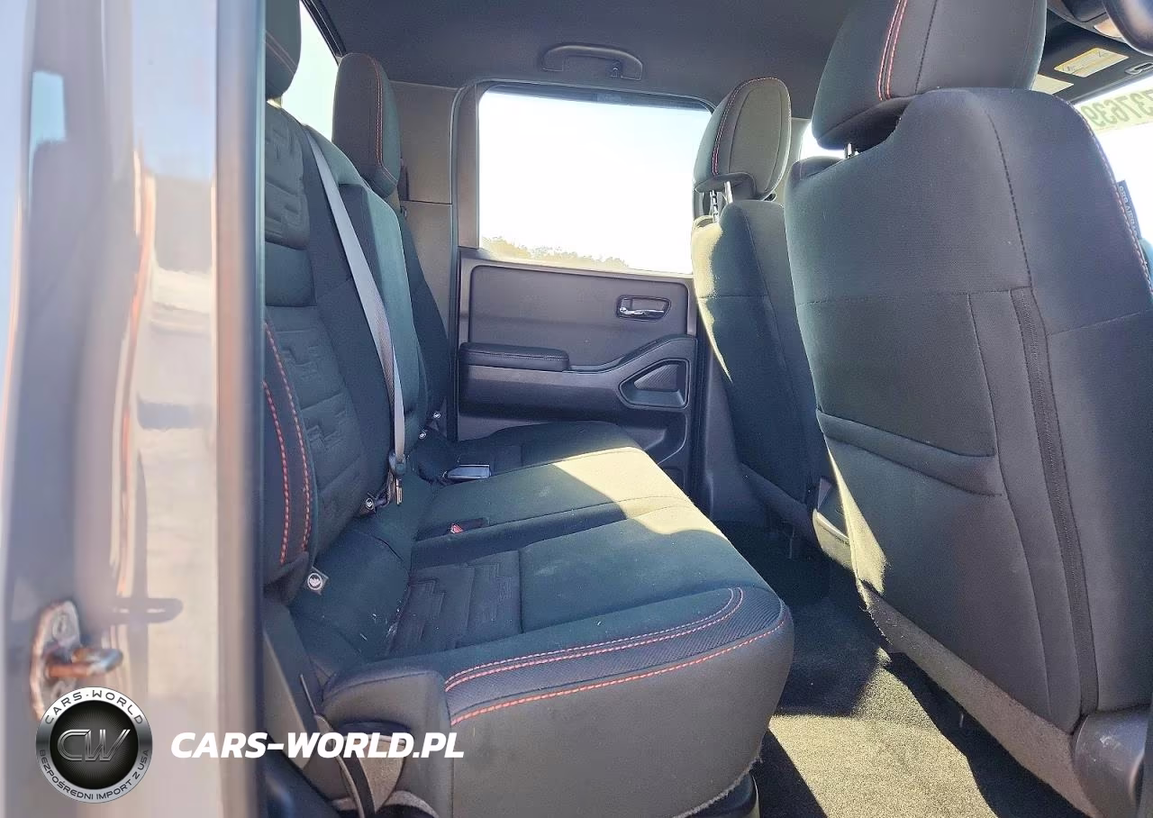 2023 Nissan Frontier Pro-4X VIN:1N6ED1EK9PN644973 - 10