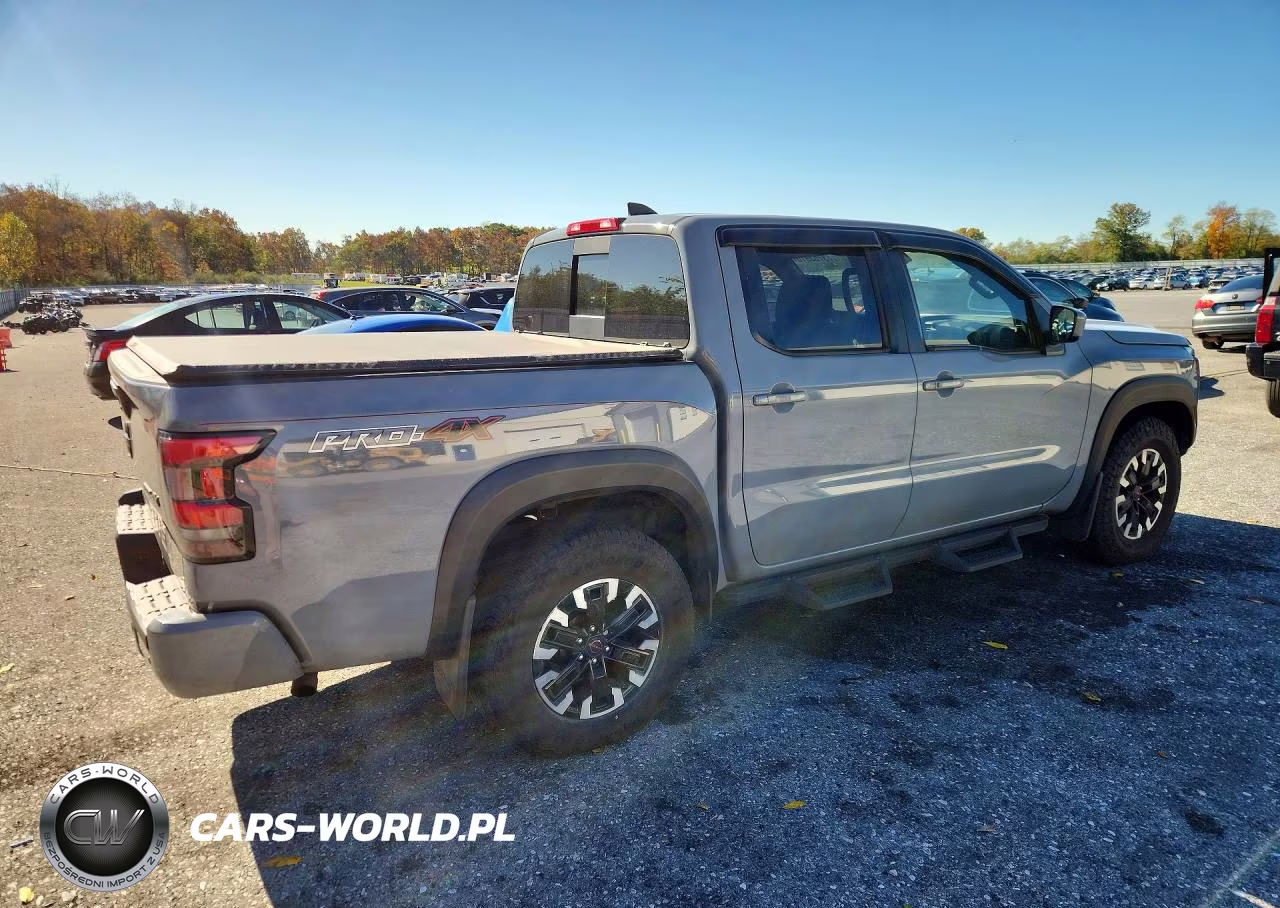 2023 Nissan Frontier Pro-4X VIN:1N6ED1EK9PN644973 - 3