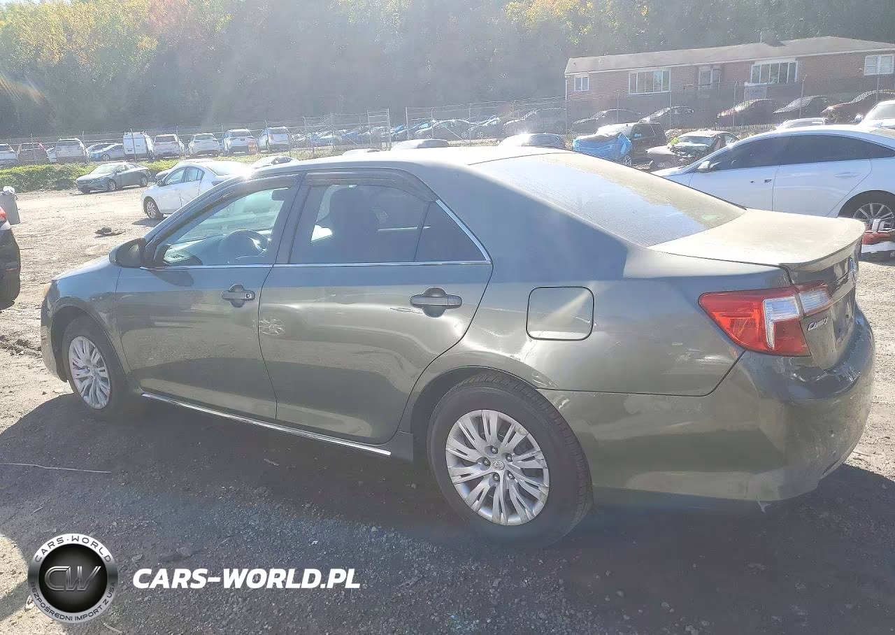 2014 Toyota Camry Le VIN:4T1BF1FK8EU833806 - 2