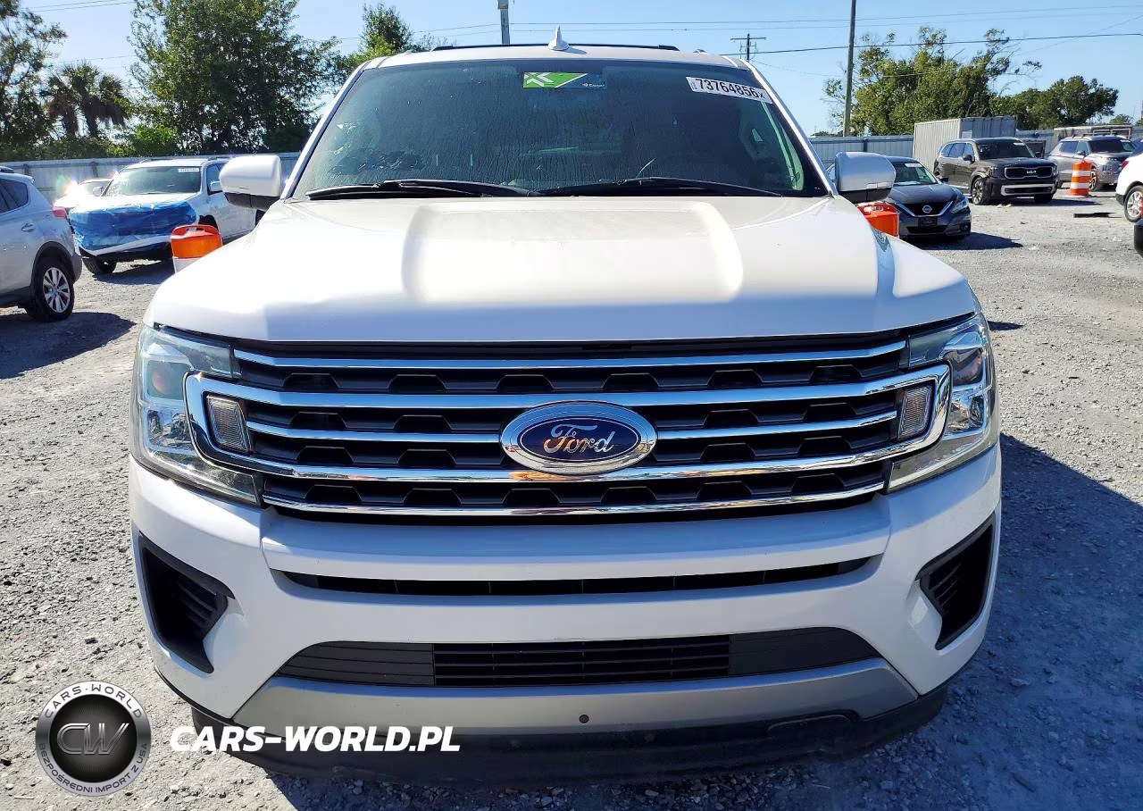 2018 Ford Expedition Xlt VIN:1FMJU1HT2JEA39024 - 5